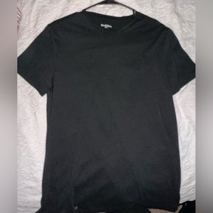 Men’s black cotton tee